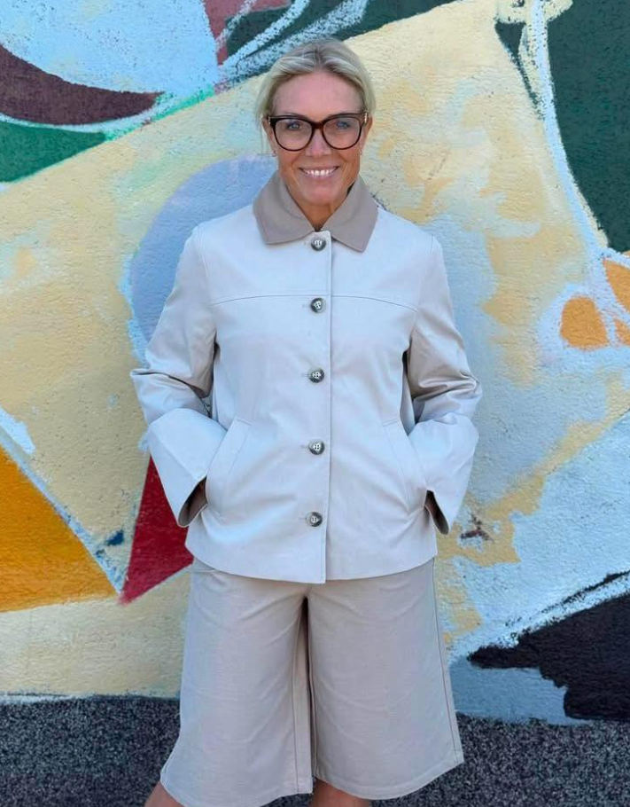 VMCHELSEAPOPPY Jacket - Oatmeal